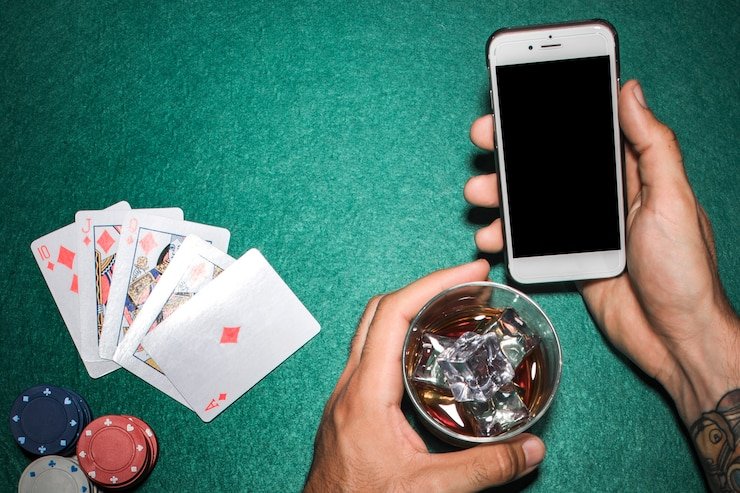Mobile app showing account balance and withdrawal options on slot pulsa